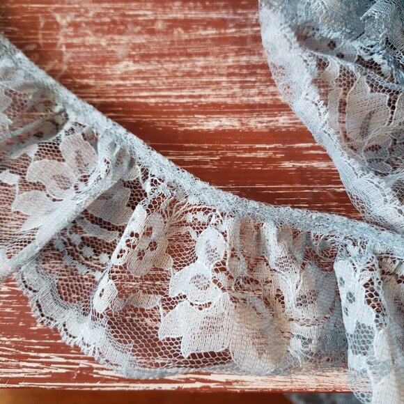 Ruffled Chantilly Lace Trim - Light Blue  2.5" wide x 8 Yards - Picture 5 of 6